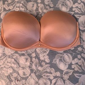 Victoria secret very sexy strapless bra 32 dd
